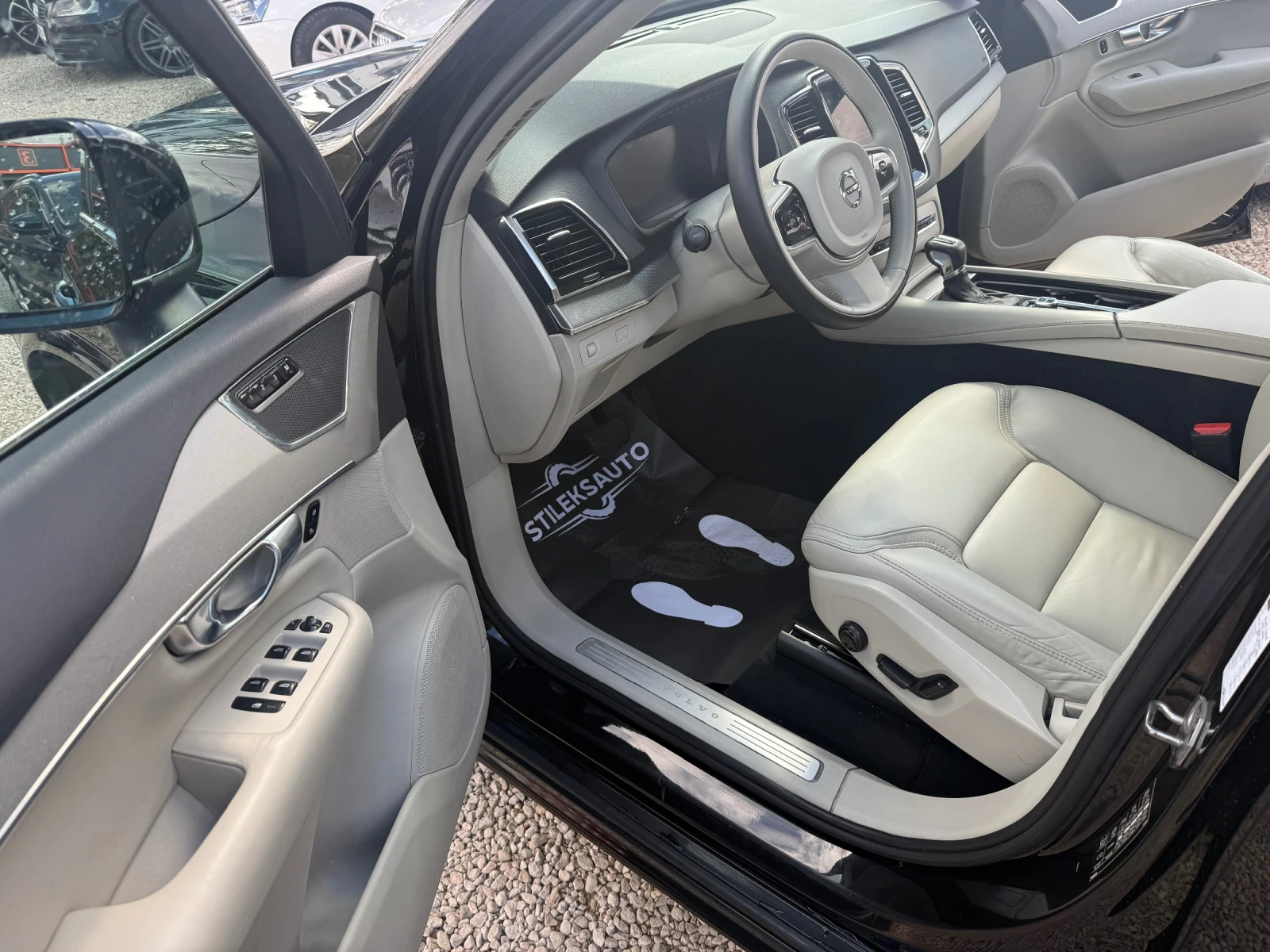 Volvo Xc90 АВТОМАТИК, снимка 11 - Автомобили и джипове - 56242123