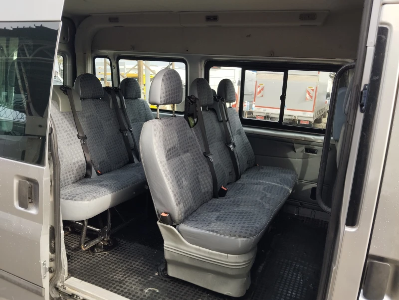 Ford Transit 2.2tdci 9места. 6ск., снимка 8 - Бусове и автобуси - 48959840