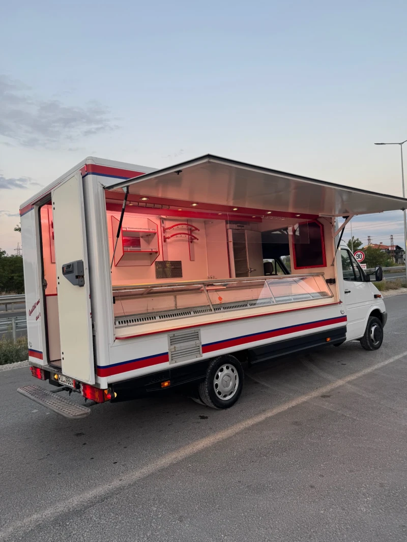 Mercedes-Benz Sprinter 413 2.2 cdi 138000km, снимка 10 - Бусове и автобуси - 52327641