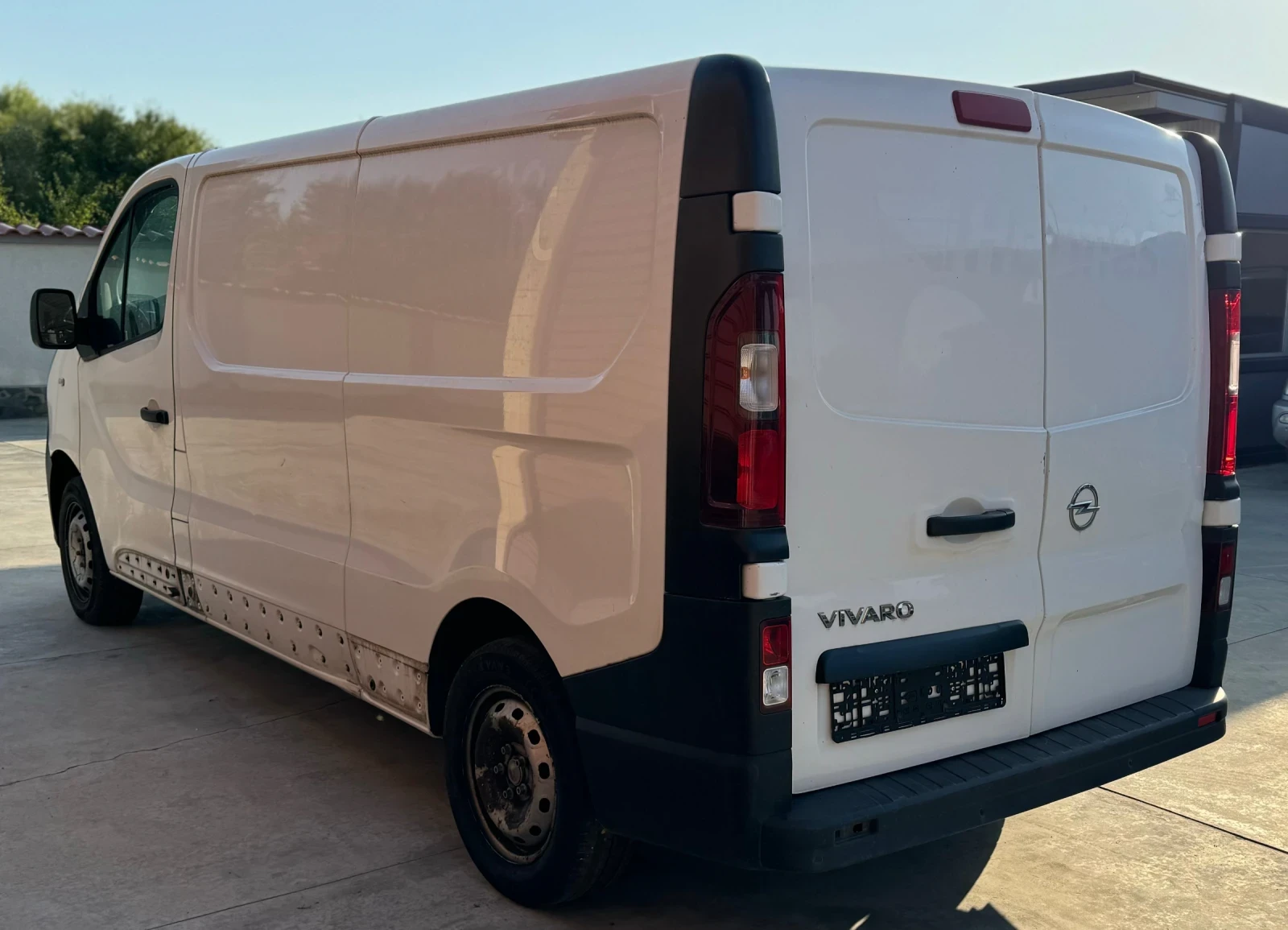 Renault Trafic 1.6dciR9M 120hp MAXI - изображение 3