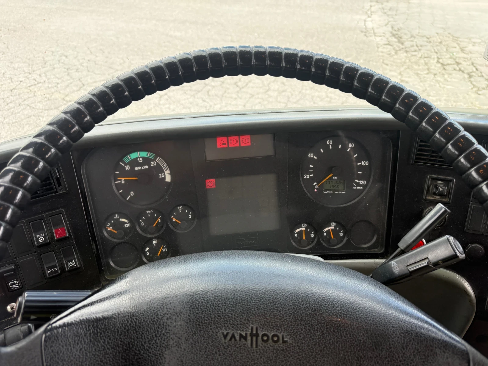 Vanhool Acron, снимка 5 - Бусове и автобуси - 54581390