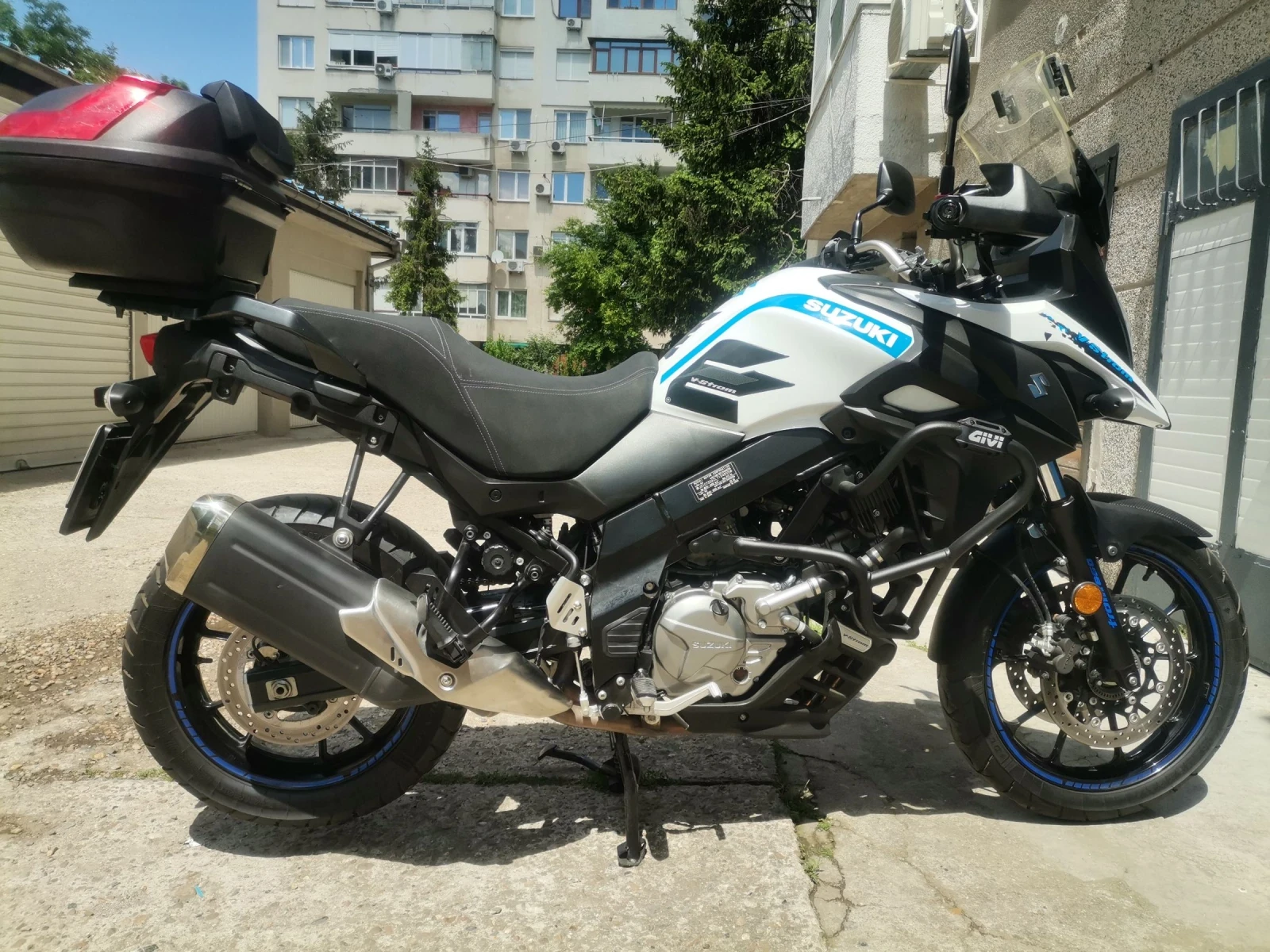 Suzuki V-strom V-strom 650, снимка 2 - Мотоциклети и мототехника - 54597128