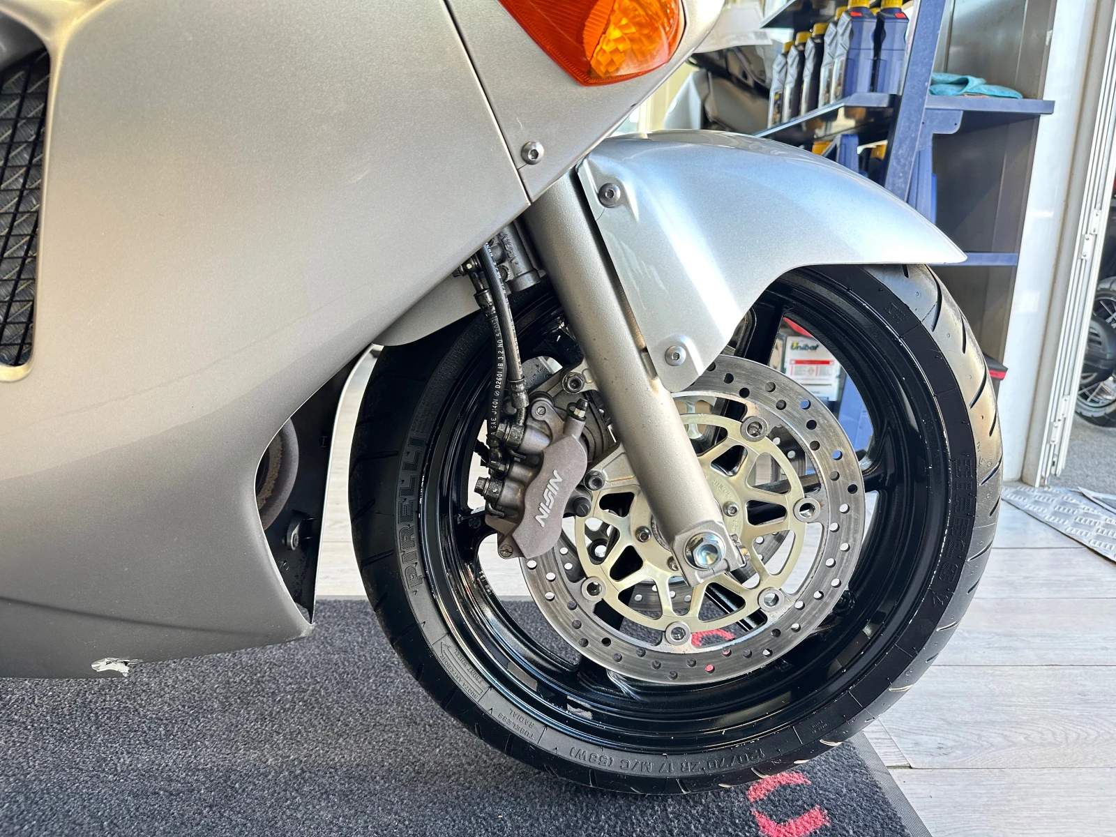 Honda Vfr 800, снимка 12 - Мотоциклети и мототехника - 56562672