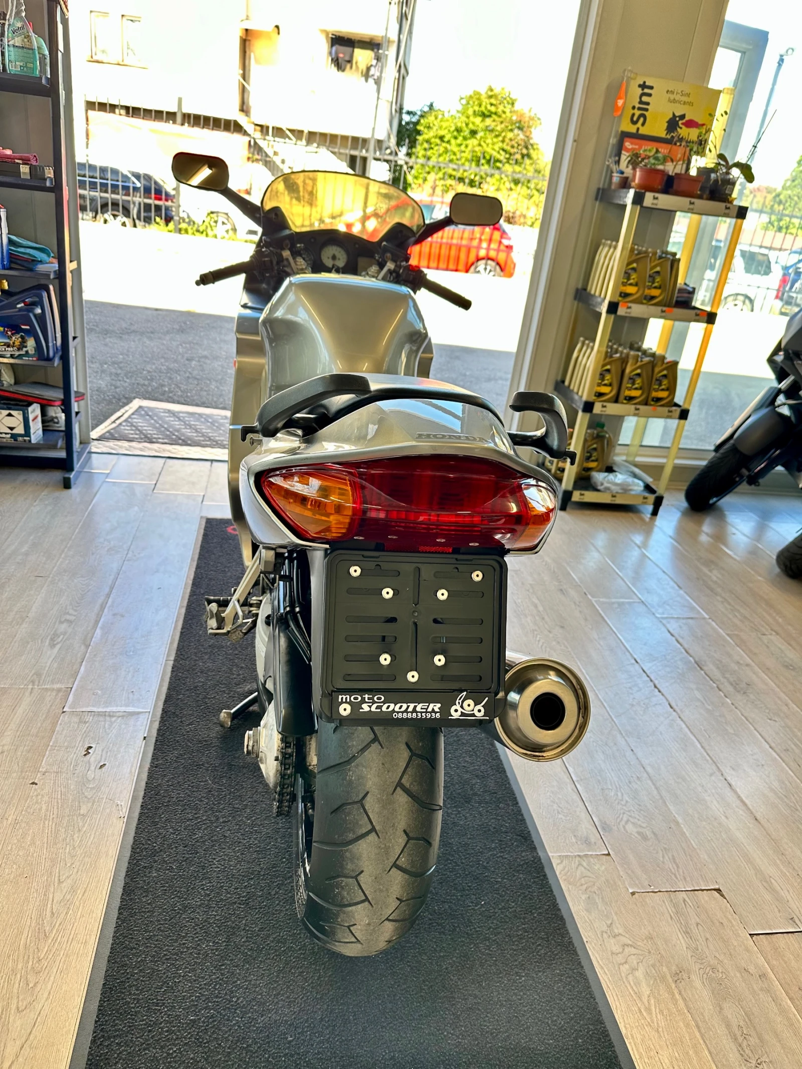 Honda Vfr 800, снимка 15 - Мотоциклети и мототехника - 56562672