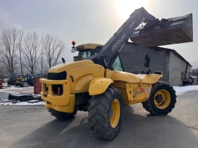 Телескопичен товарач New Holland LM430, снимка 3