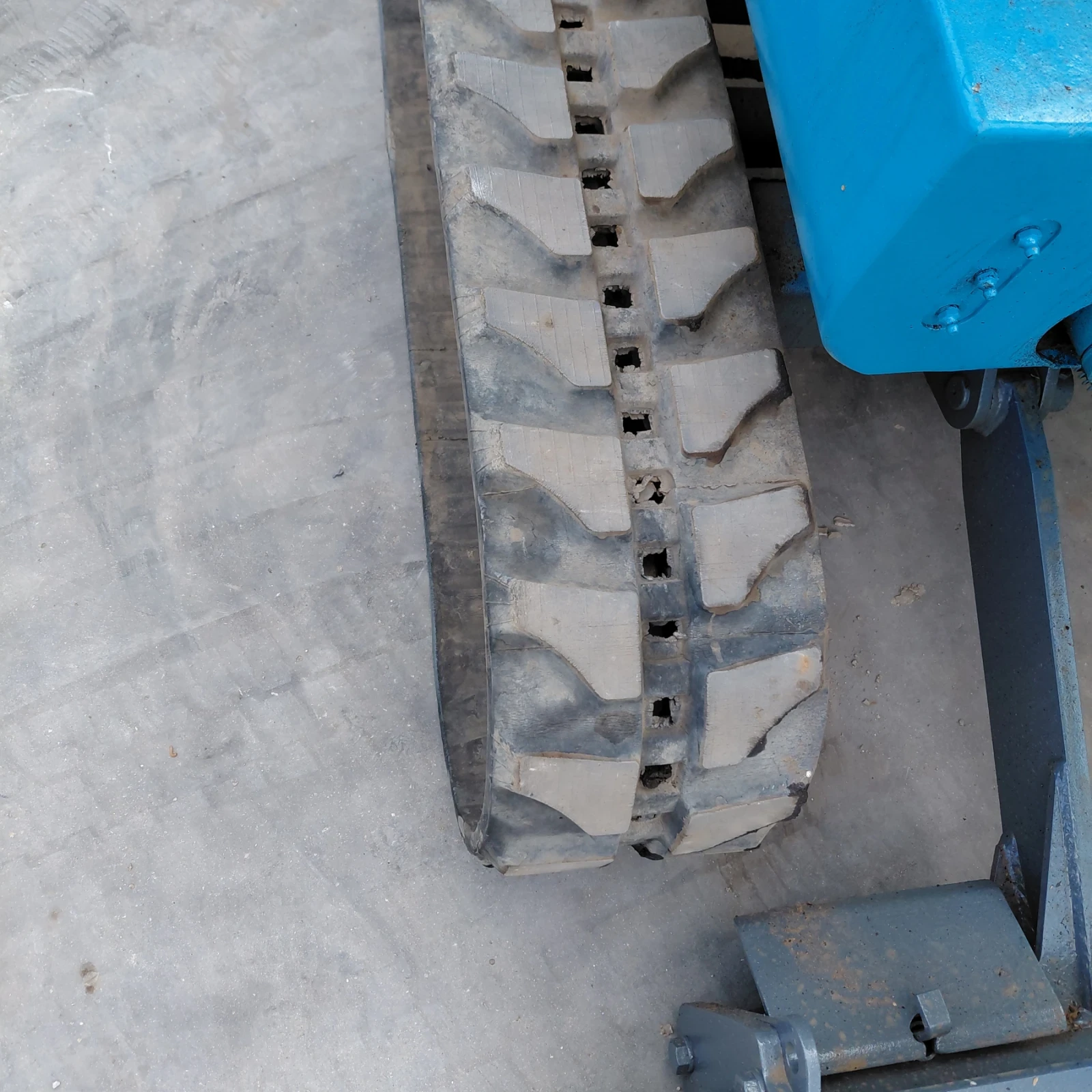 ����� Takeuchi TB015 * �������� * ���������� ������ *  | Mobile.bg � ����������� 13