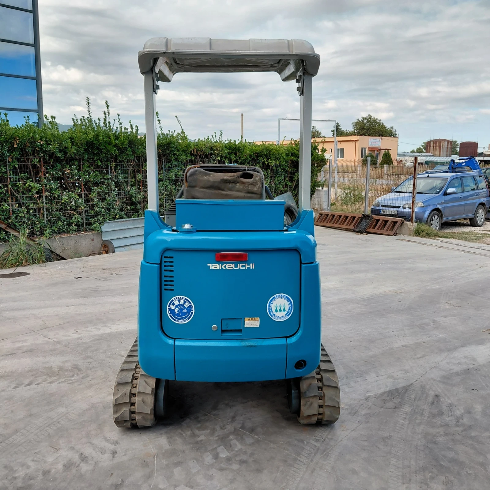 ����� Takeuchi TB015 * �������� * ���������� ������ *  | Mobile.bg � ����������� 4