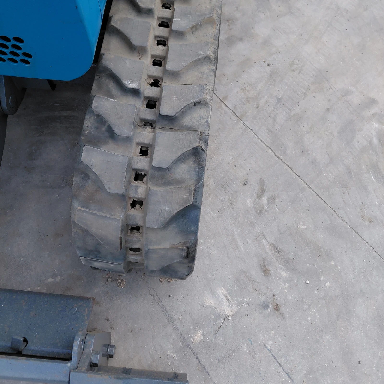 ����� Takeuchi TB015 * �������� * ���������� ������ *  | Mobile.bg � ����������� 14