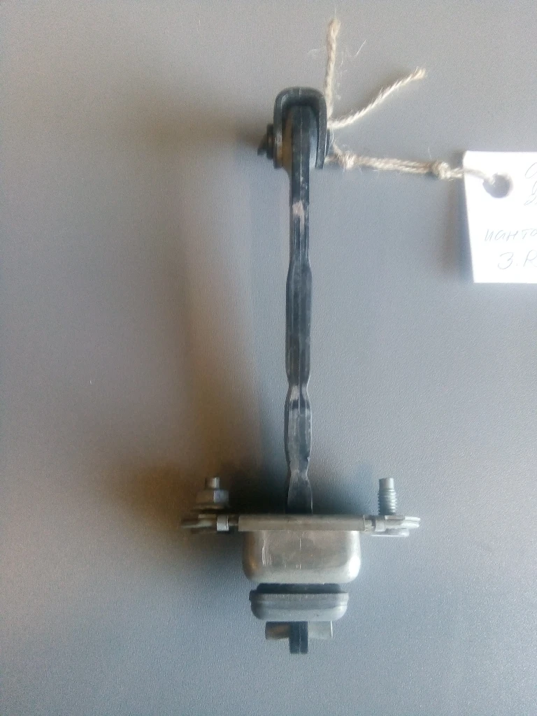 Панта врата ограничителна задна дясна Субару Форестър (7)