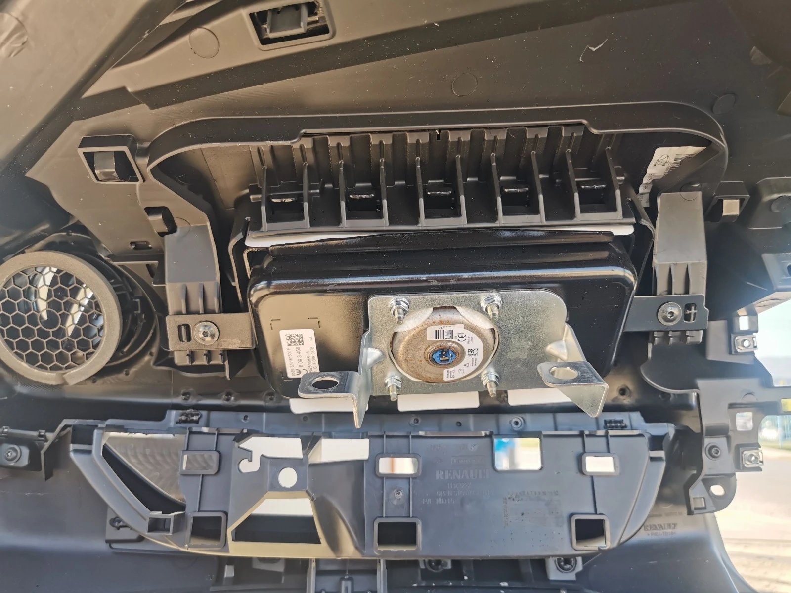 AIRBAG �������� RENAULT CLIO  | Mobile.bg � ����������� 9