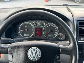 VW Multivan 2.5TDI АВТОМАТ HIGHLINE, снимка 14
