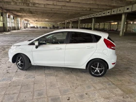 Обява за продажба на Ford Fiesta Titanium 1.4i ~10 500 лв. - изображение 5