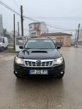 Subaru Forester 2.0* 150* ОБСЛУЖЕНА, снимка 6