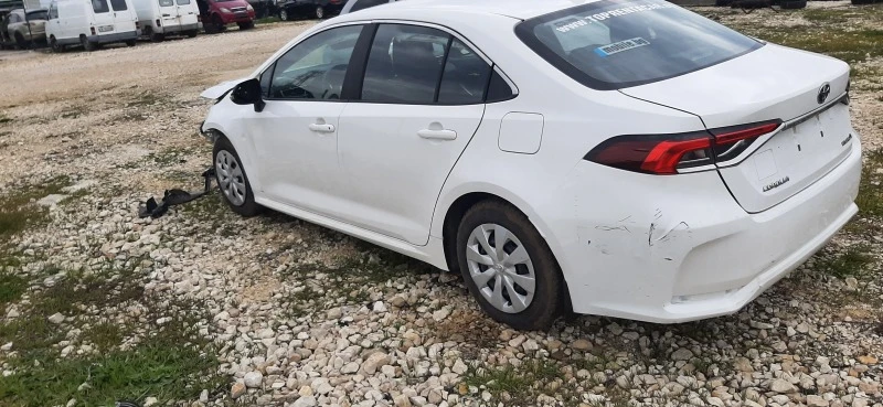 Toyota Corolla, снимка 2 - Автомобили и джипове - 40499004