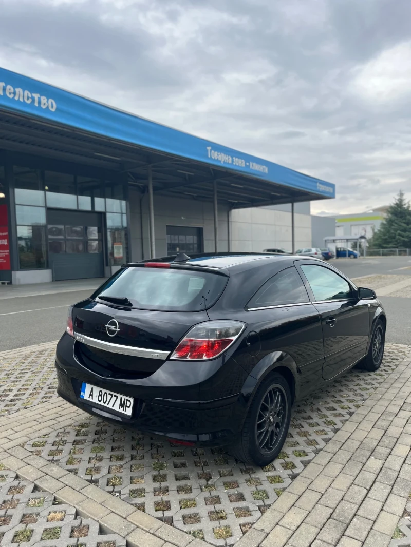 Opel Astra H GTC 1.7 CDTI, снимка 6 - Автомобили и джипове - 47123700