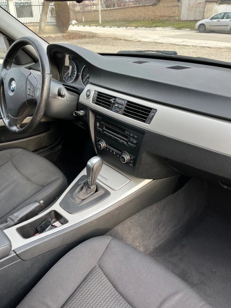 BMW 320 E90/91, снимка 9 - Автомобили и джипове - 48786305