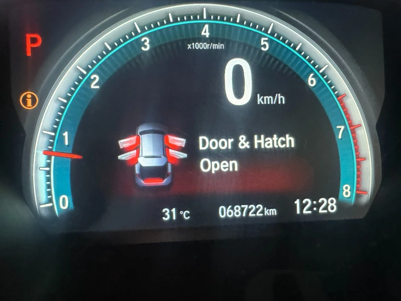 Honda Civic 1.5TS 183kc AUTOMAT, снимка 11 - Автомобили и джипове - 50560288