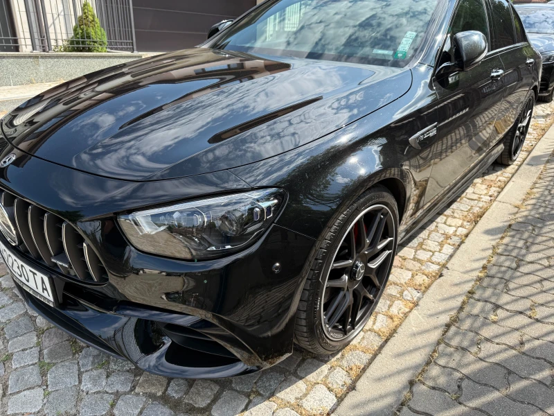 Mercedes-Benz E 63 AMG E63s AMG, снимка 3 - Автомобили и джипове - 52217913