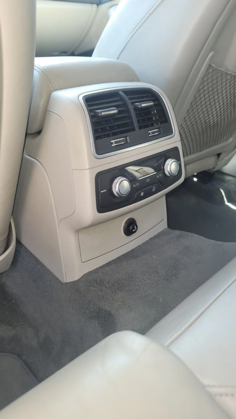 Audi A6 Audi A6 3.0 QUATTRO, снимка 10 - Автомобили и джипове - 52637702