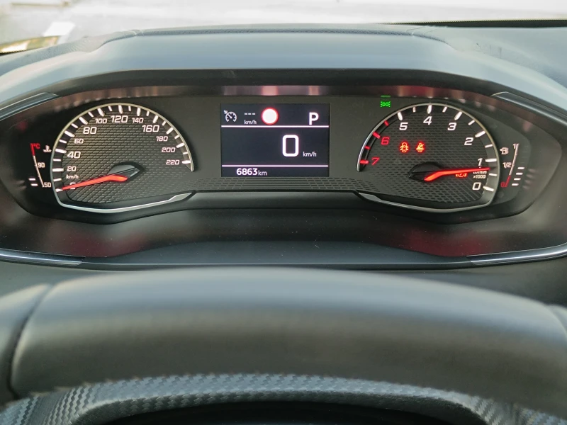 Peugeot 208 1.2 PureTech | GT-Line, снимка 13 - Автомобили и джипове - 51950670