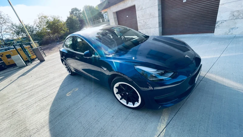 Tesla Model 3 AWD 450PS 78.8kWh, снимка 9 - Автомобили и джипове - 52255029