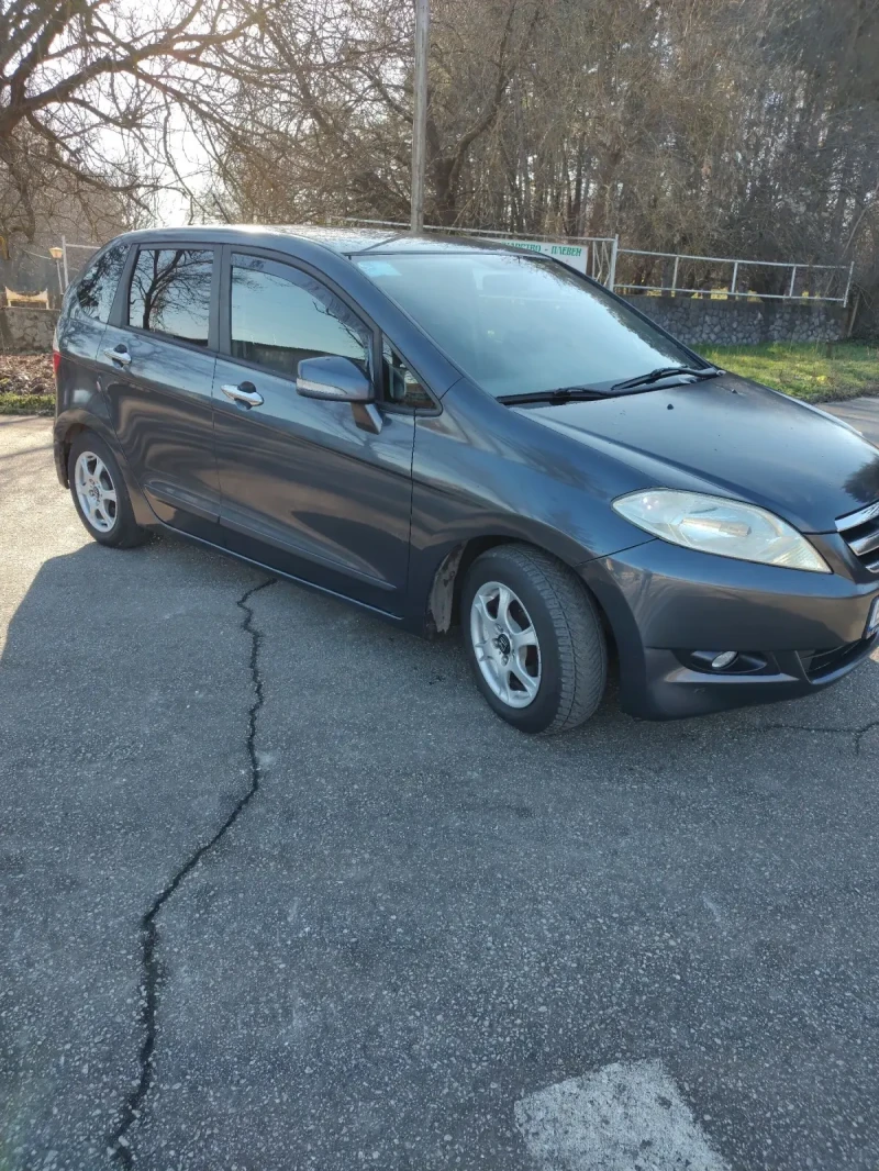 Honda Fr-v, снимка 2 - Автомобили и джипове - 52848658