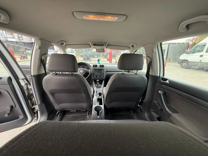 VW Golf, снимка 13 - Автомобили и джипове - 52884445