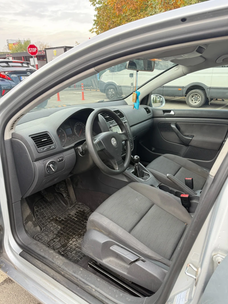 VW Golf, снимка 10 - Автомобили и джипове - 52884445