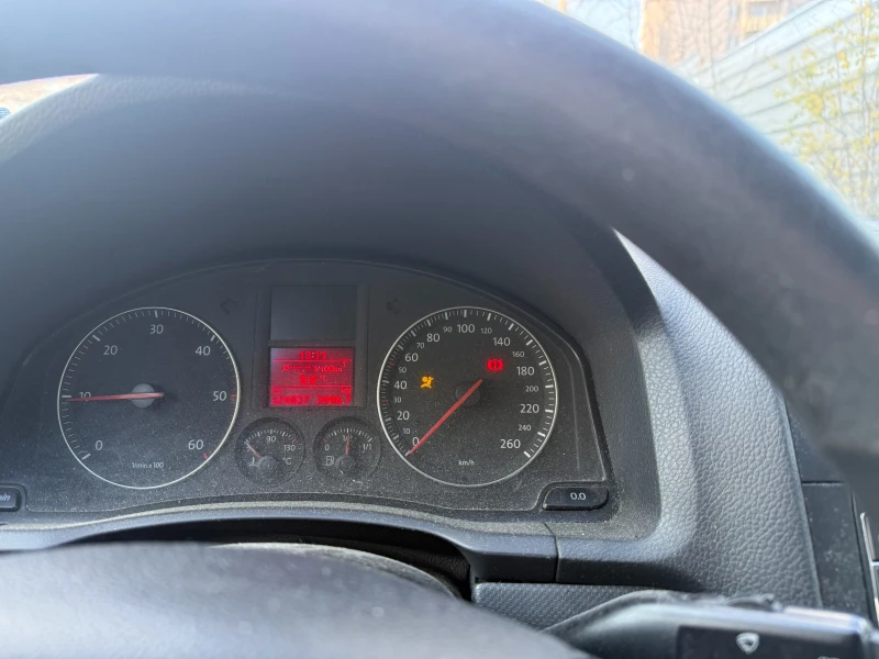 VW Golf, снимка 15 - Автомобили и джипове - 52884445