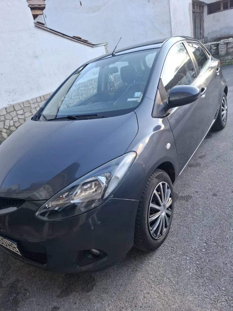 Mazda 2, снимка 7 - Автомобили и джипове - 52907337