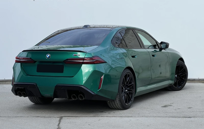 BMW M5, снимка 2 - Автомобили и джипове - 53248107