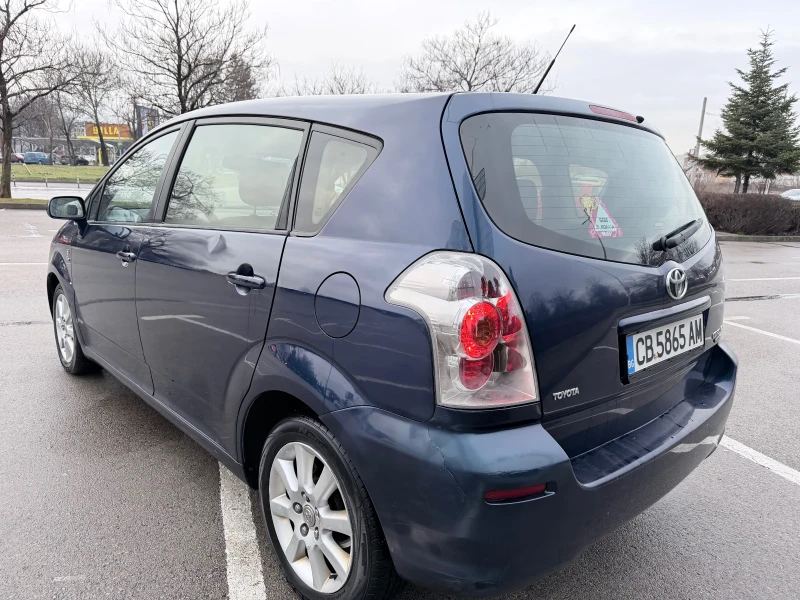 Toyota Corolla verso, снимка 6 - Автомобили и джипове - 53389806