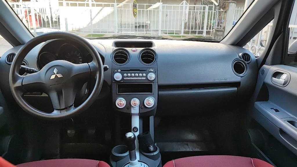 Mitsubishi Colt 1.5 - изображение 9