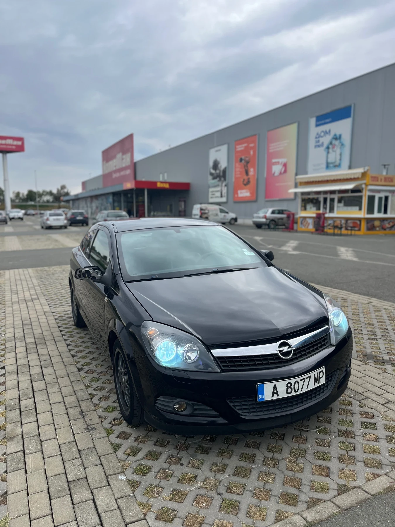 Opel Astra H GTC 1.7 CDTI - изображение 3