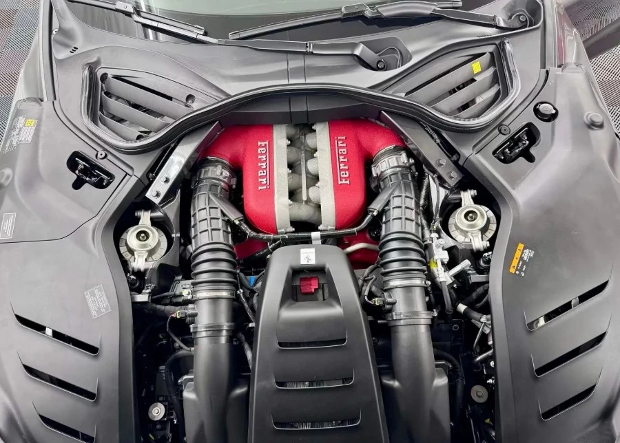 Ferrari Purosangue 6.5 V12 - изображение 7
