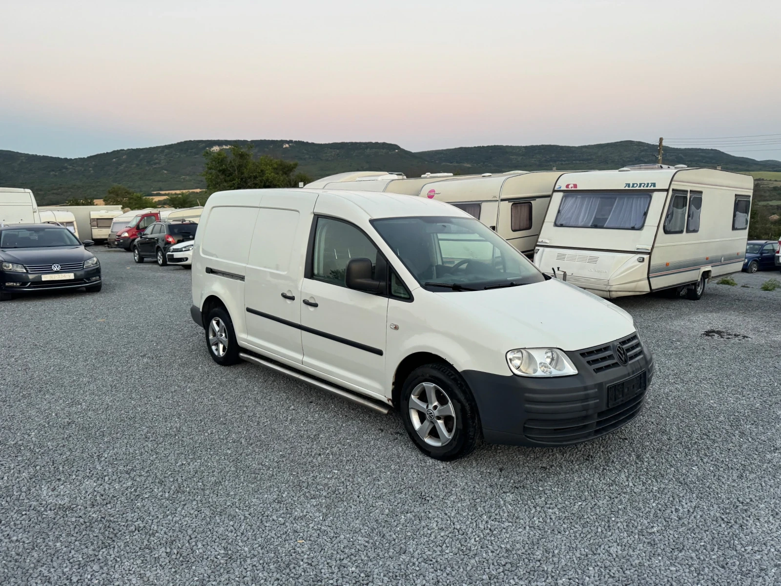 VW Caddy 1.9тди 105к.с МАКСИ КЛИМАТИК - изображение 3