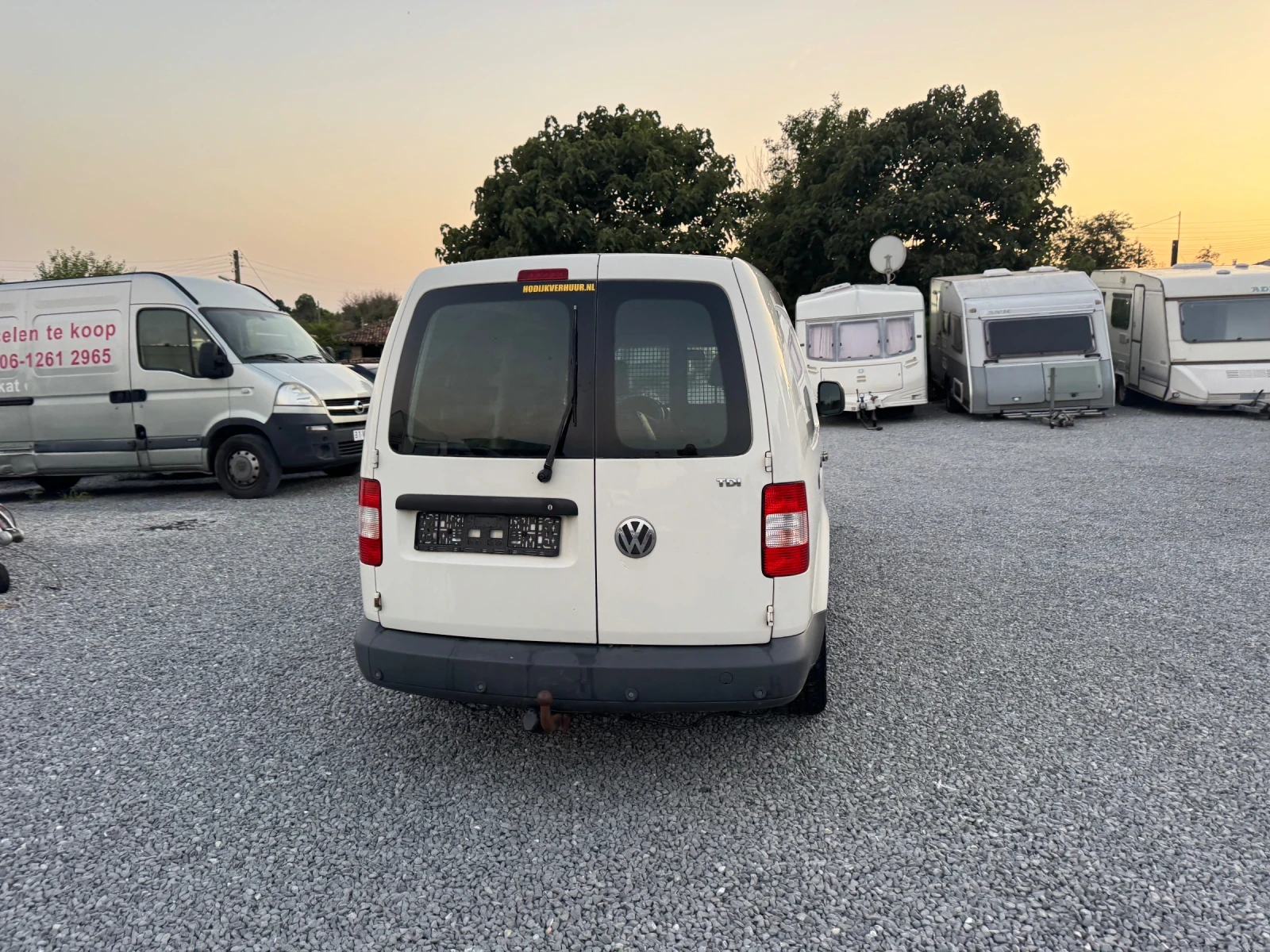 VW Caddy 1.9тди 105к.с МАКСИ КЛИМАТИК - изображение 6