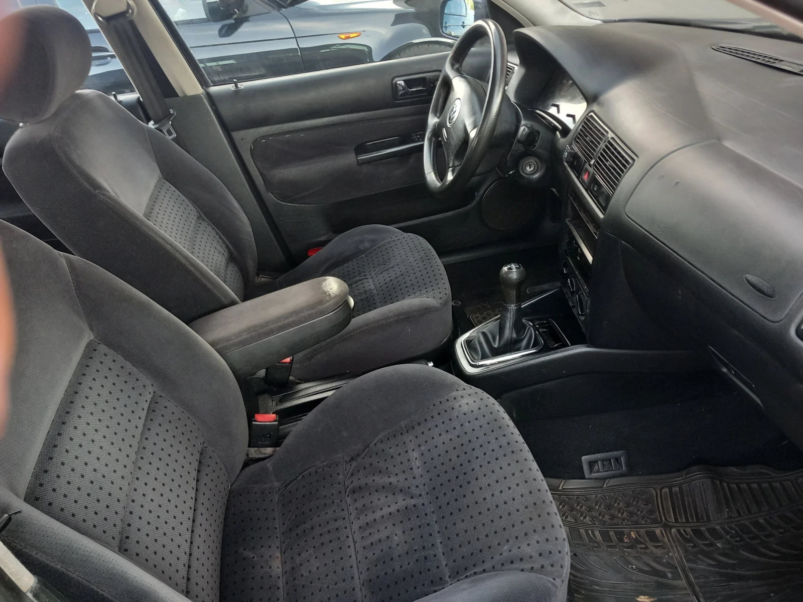 VW Golf  - изображение 5