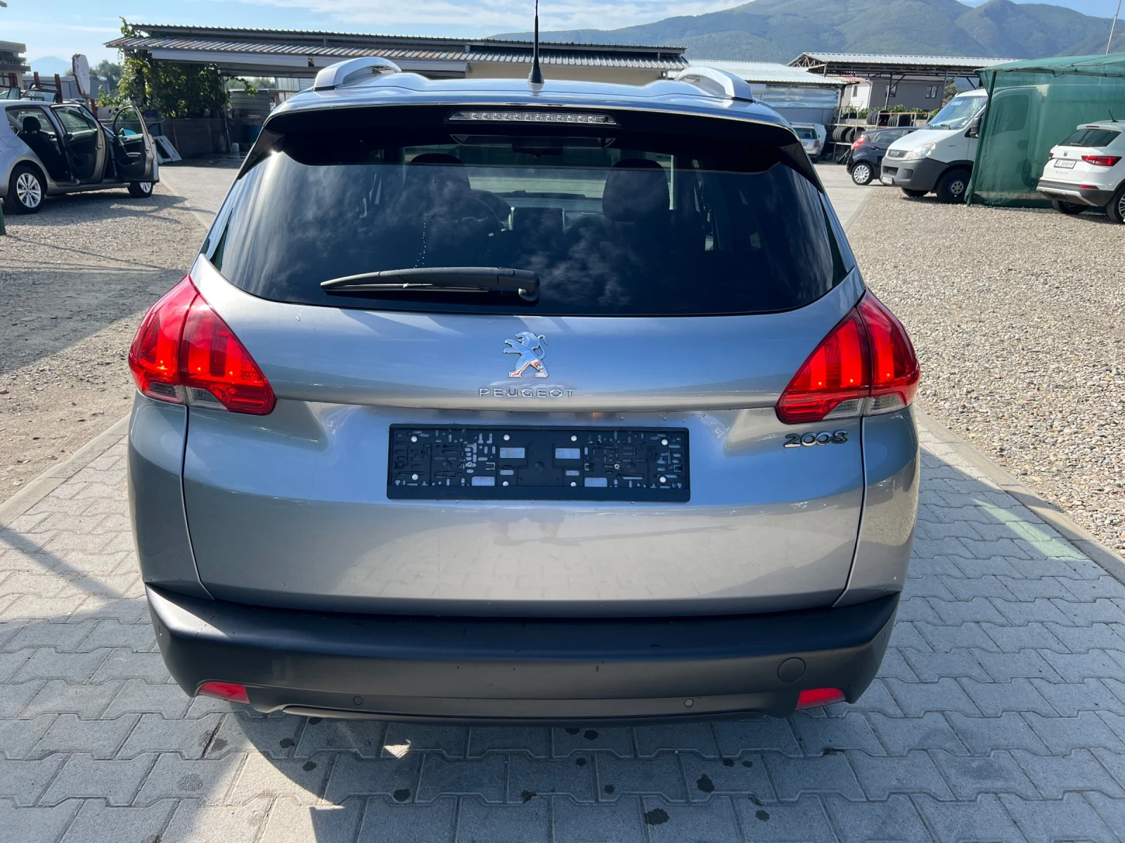 Peugeot 2008 1.2i Navi Лизинг - изображение 6