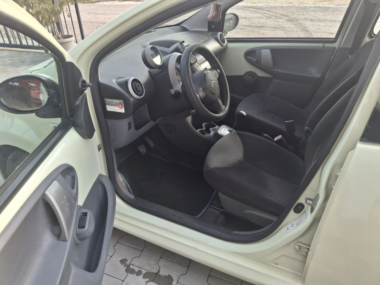 Citroen C1 Автоматик  | Mobile.bg — изображение 9