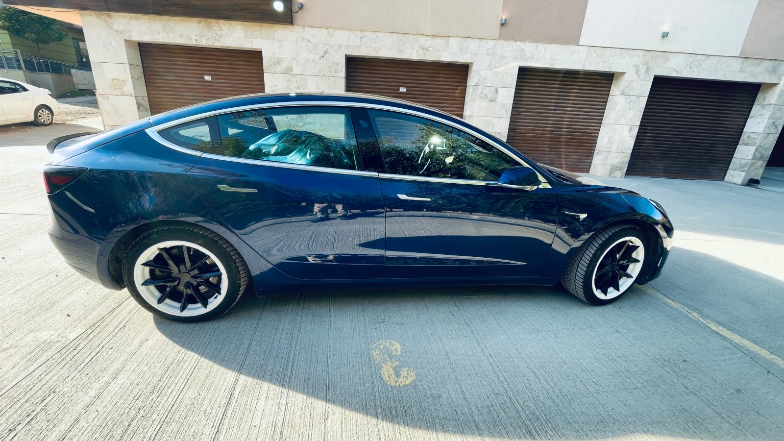 Tesla Model 3 AWD 450PS 78.8kWh | Mobile.bg   16