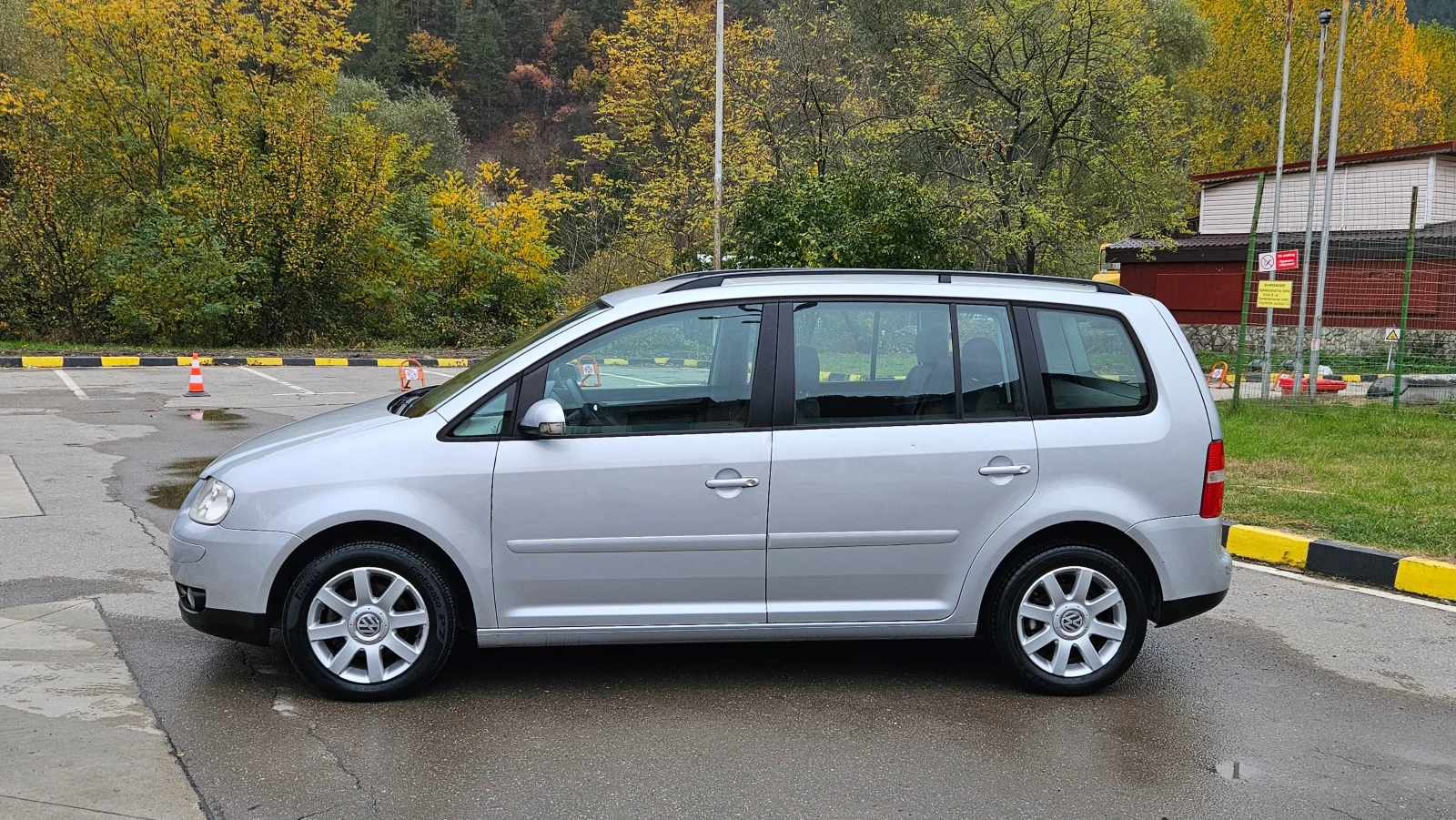 VW Touran 1.9 Tdi 6skorost/Klimatronik - изображение 3