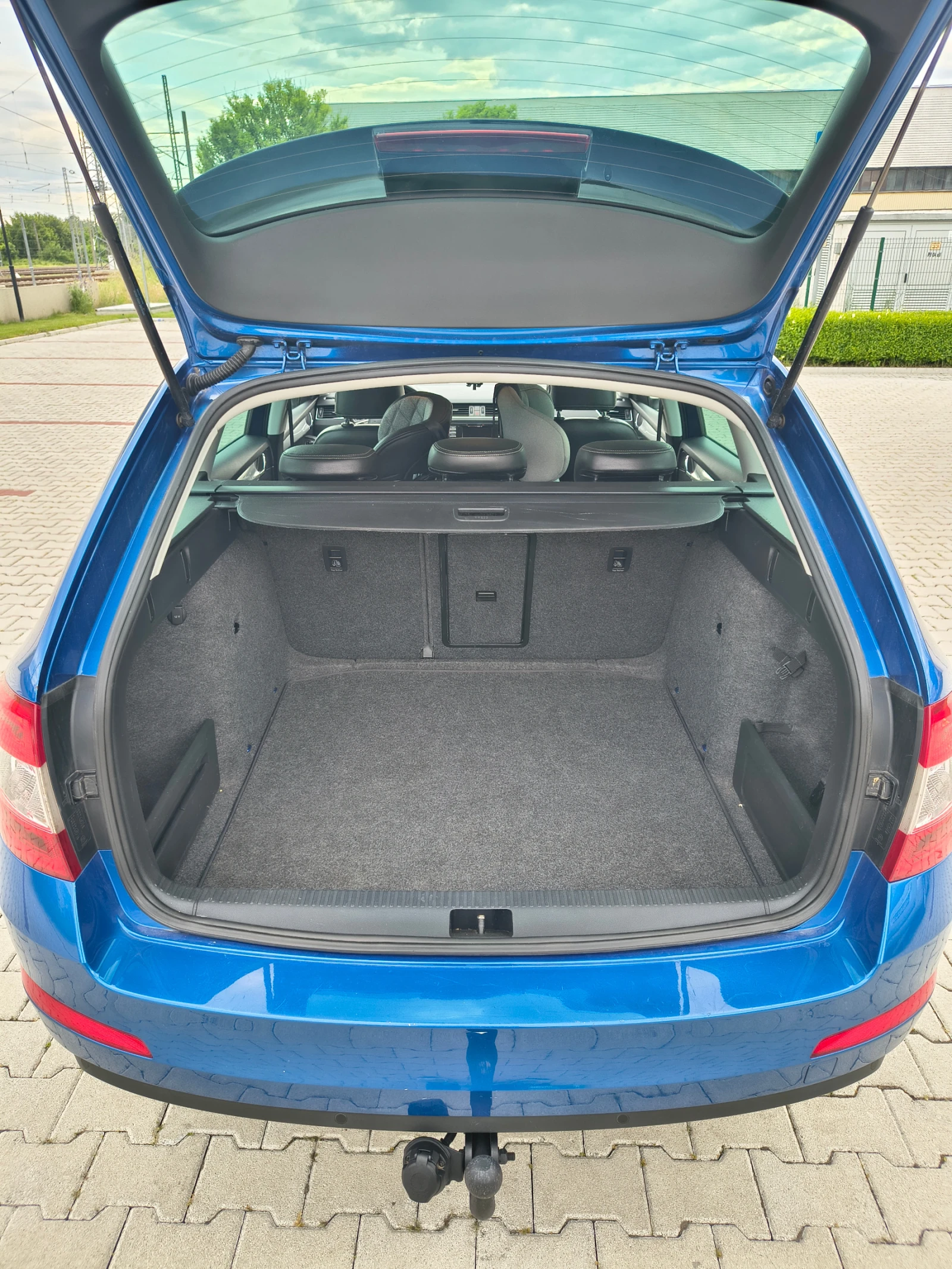 Skoda Octavia Greenline, снимка 7 - Автомобили и джипове - 54646751