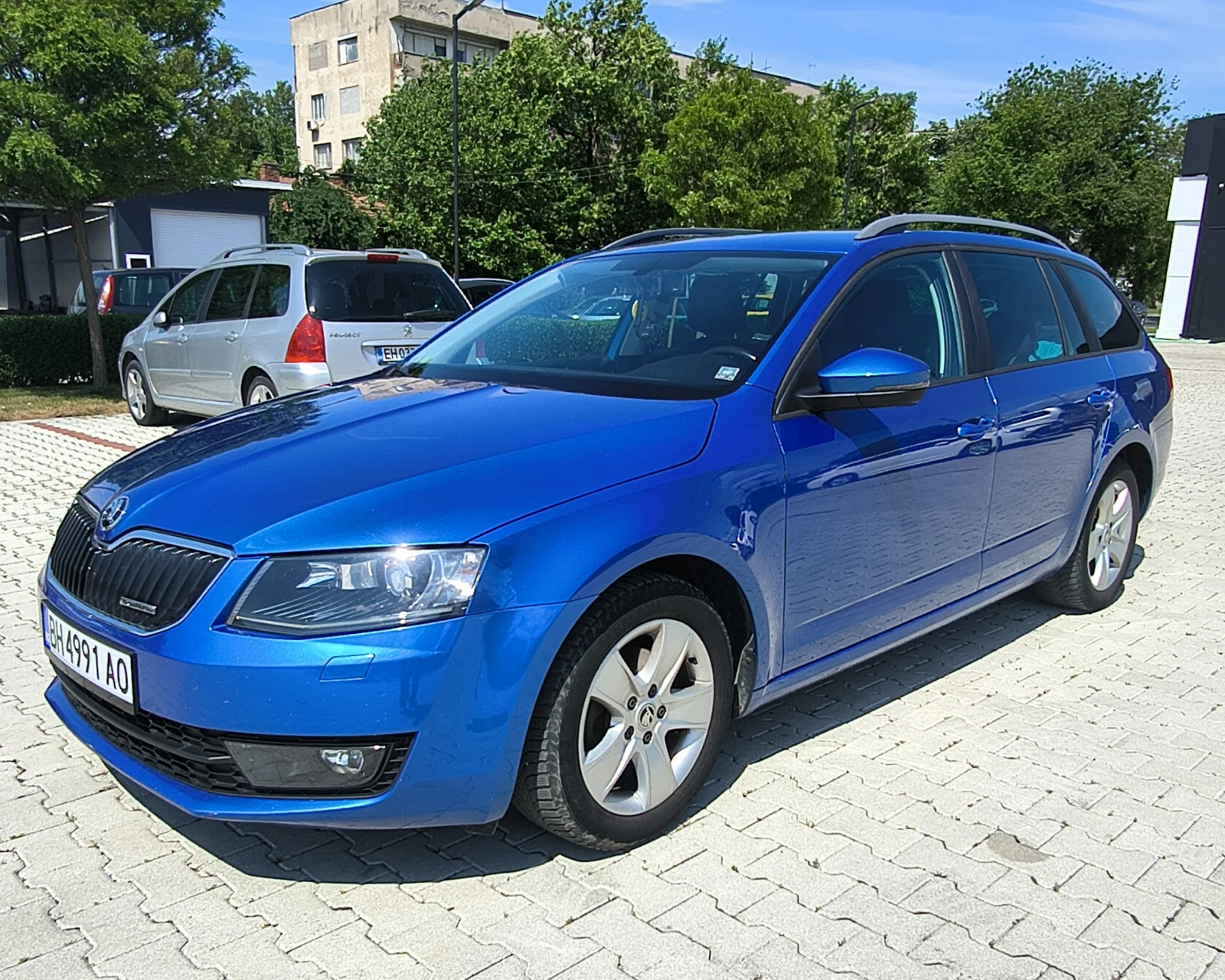 Skoda Octavia Greenline, снимка 3 - Автомобили и джипове - 54646751
