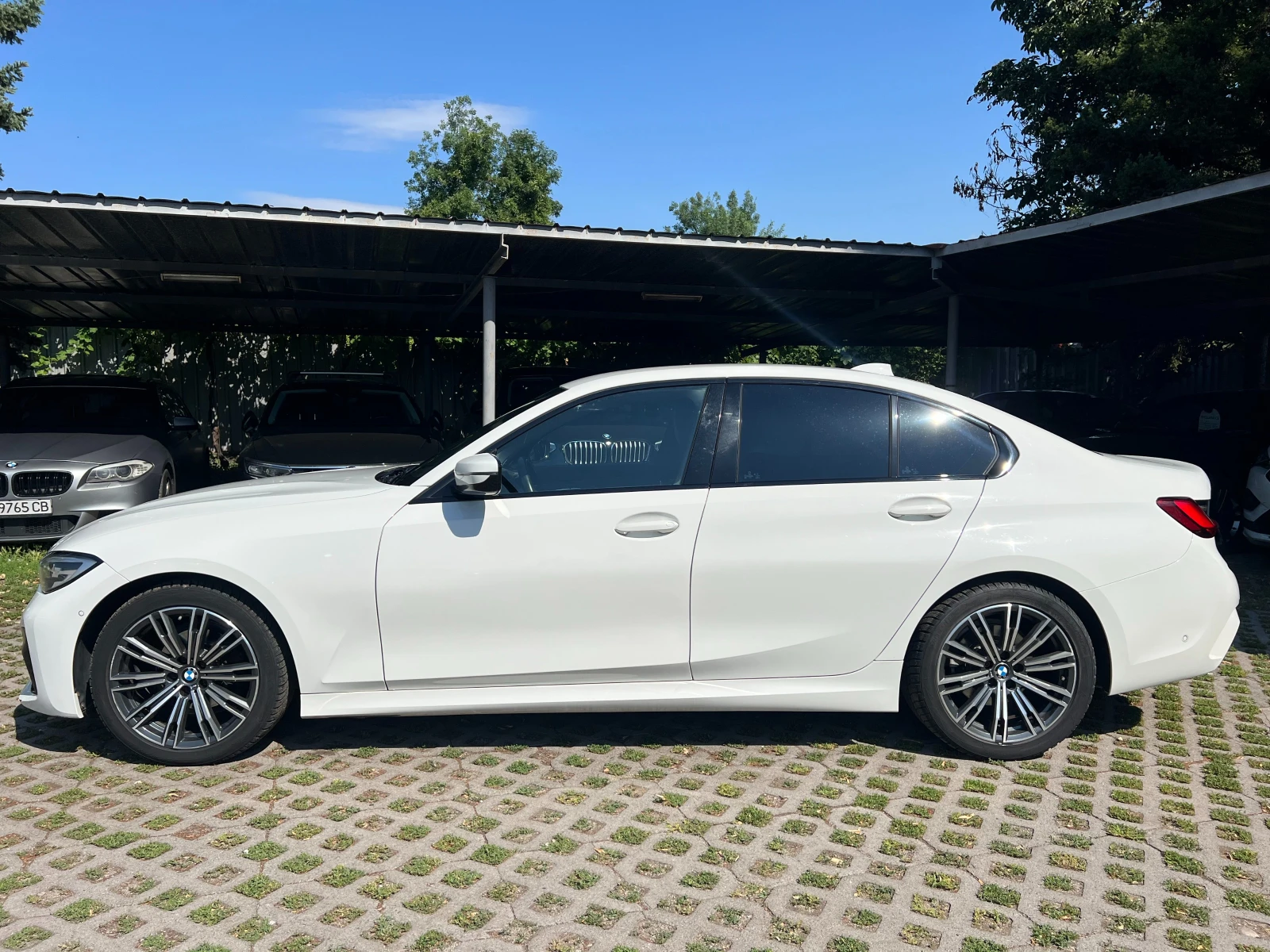 BMW 318 M-Pack, снимка 3 - Автомобили и джипове - 55170606