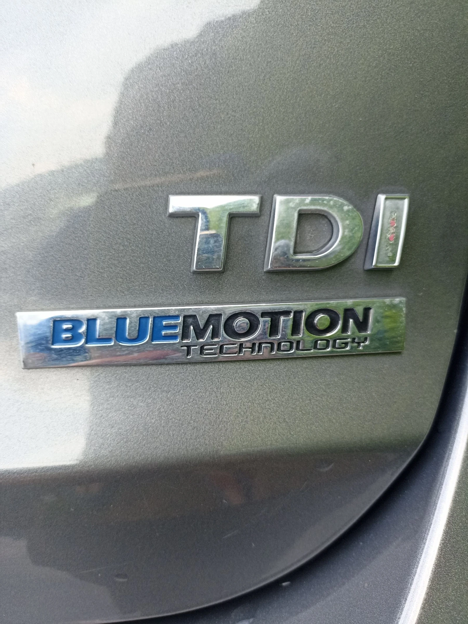 VW Touran, снимка 14 - Автомобили и джипове - 55404992
