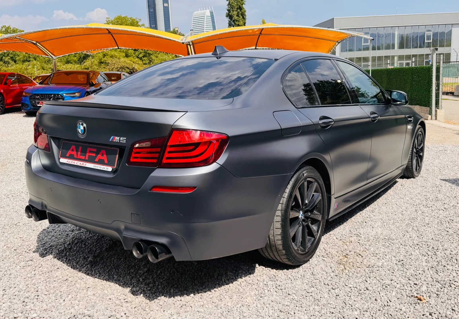 BMW 530 d/M5 PERFORMANCE/DIGITAL/СИВ МАТ/БЕЗ АНАЛОГ///, снимка 6 - Автомобили и джипове - 55800942