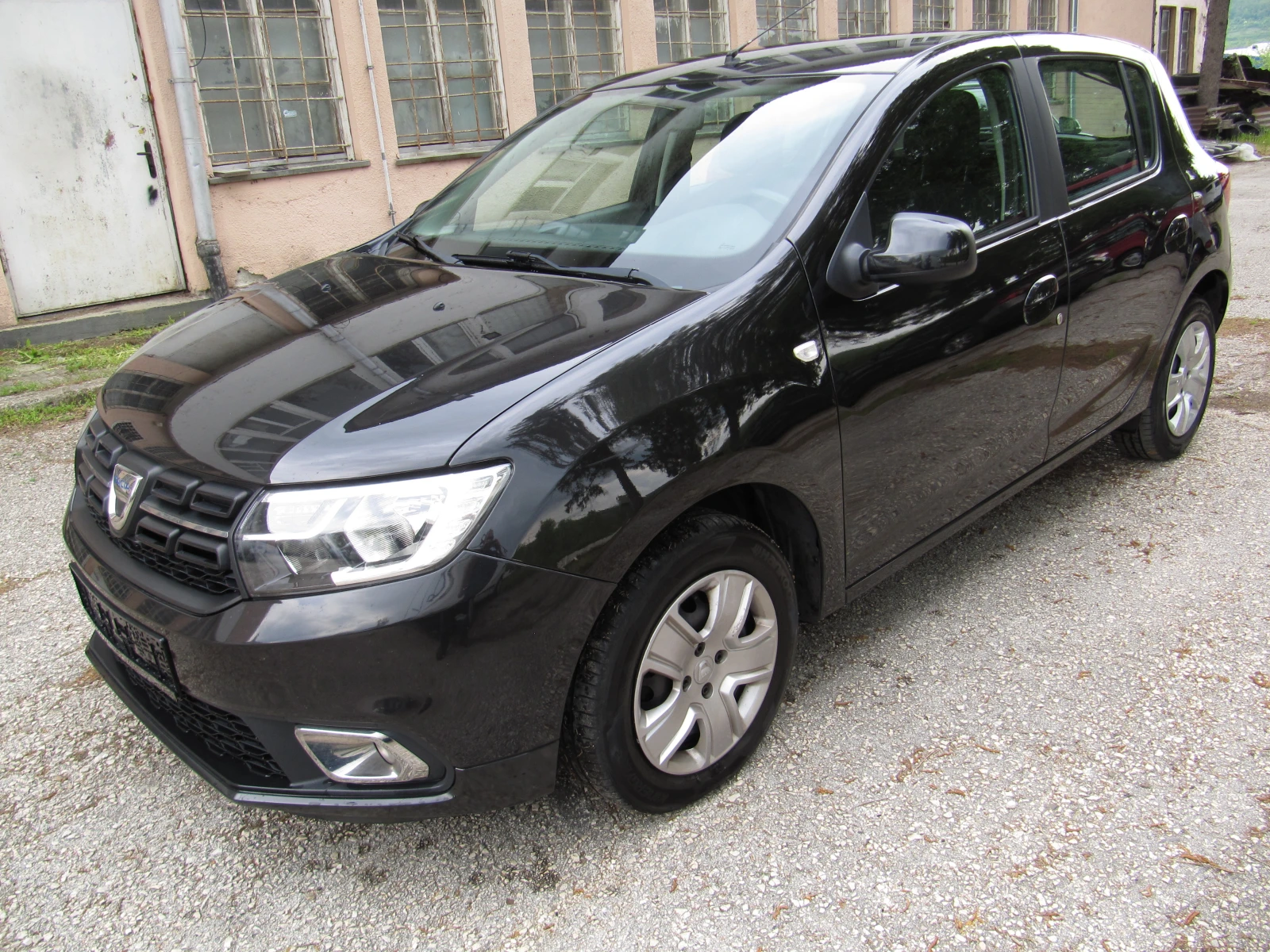 Dacia Sandero 0.9TCE LPG Фабр.газов инжекцион