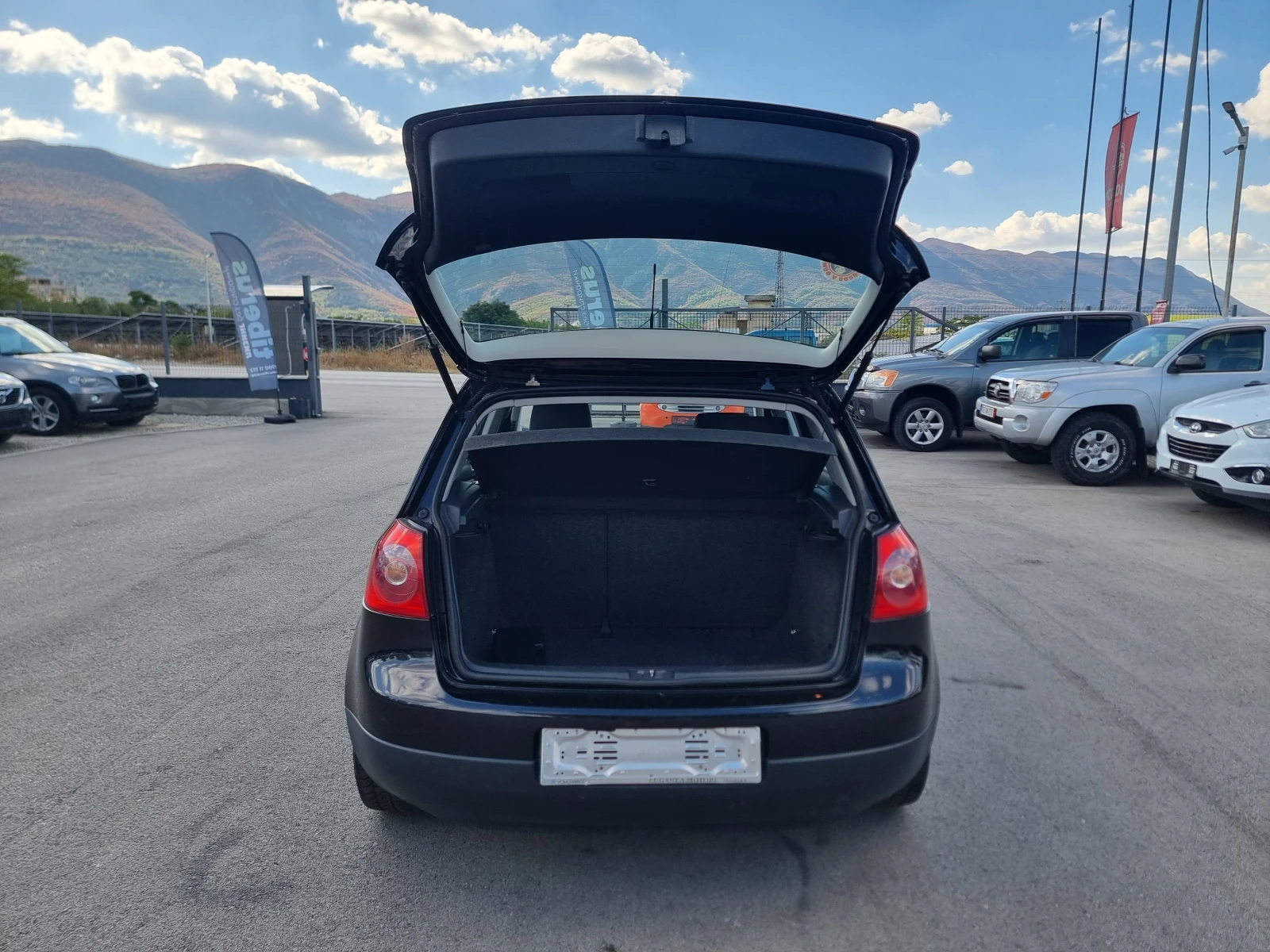 VW Golf 1.9TDI, снимка 13 - Автомобили и джипове - 56257174