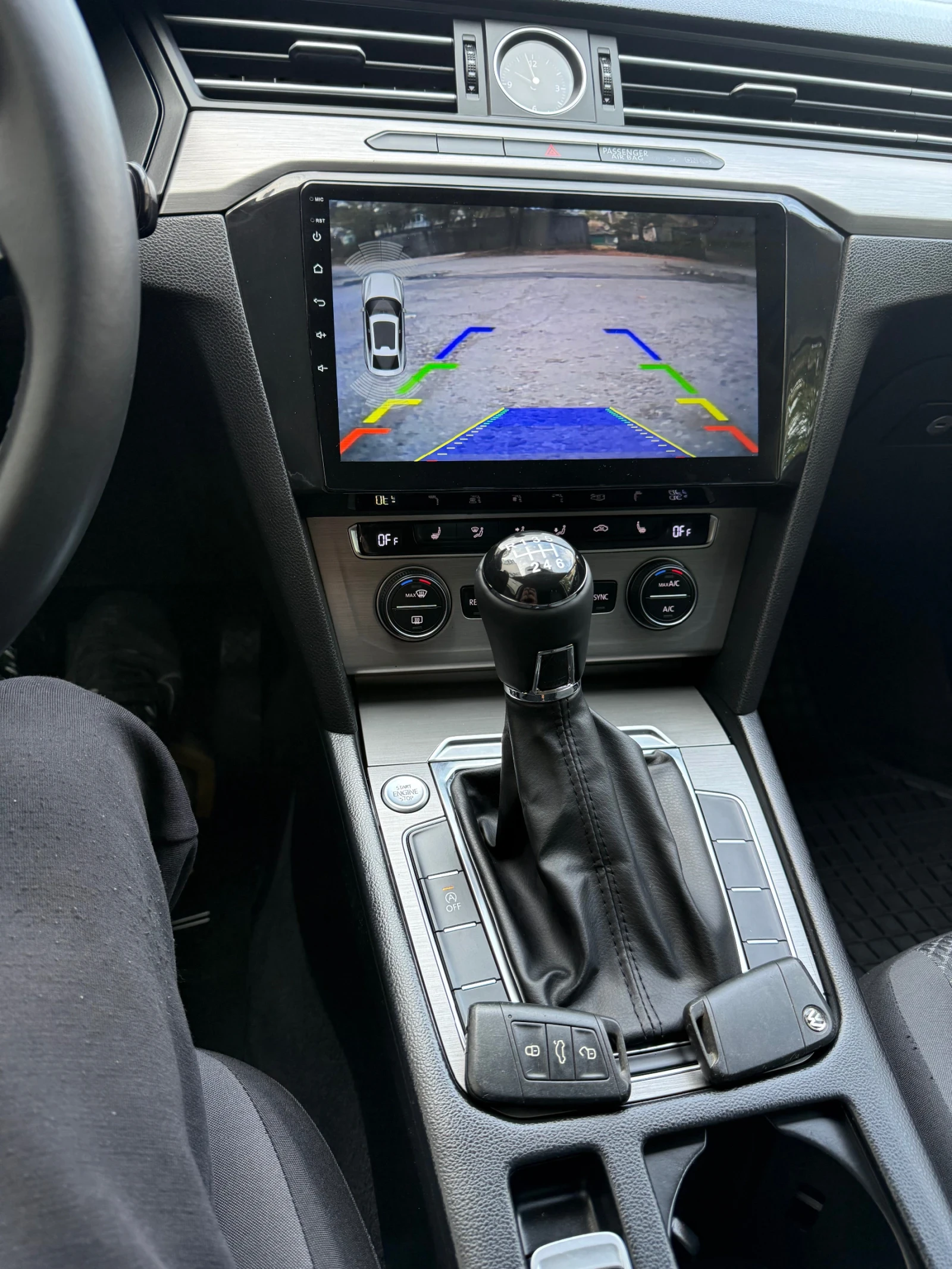 VW Passat 2.0 tdi, снимка 11 - Автомобили и джипове - 56642440